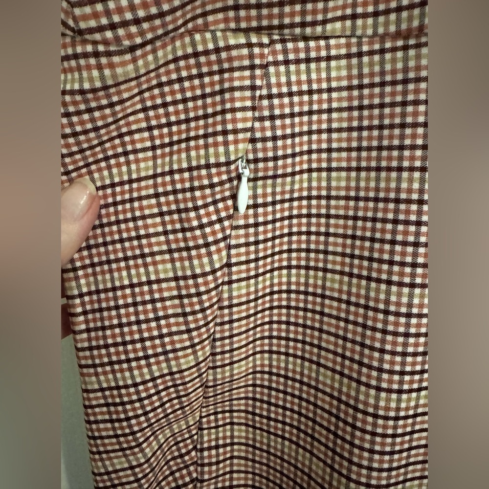 Lane Bryant Signature Fit 4-Season Ankle Pants Berry Plaid Stretch Plus Size 22 - Picture 6 of 14